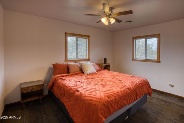 8286 Ridge Drive, Show Low, AZ 85901