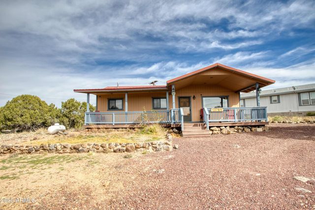 8286 Ridge Drive, Show Low, AZ 85901
