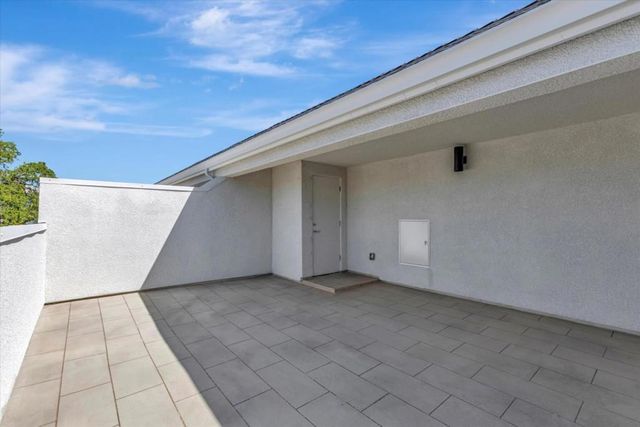 2739 Oak Road, Walnut Creek, CA 94597