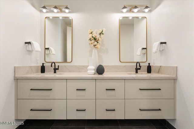 10 Glenhaven Drive, Reno, NV 89511