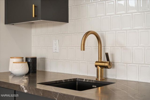 10 Glenhaven Drive, Reno, NV 89511