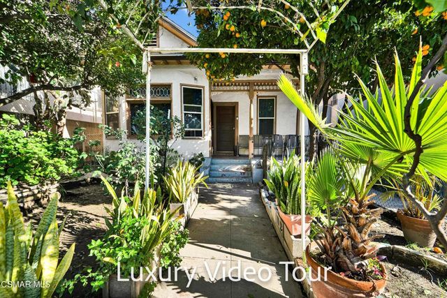 638 N Bunker Hill Avenue, Los Angeles, CA 90012