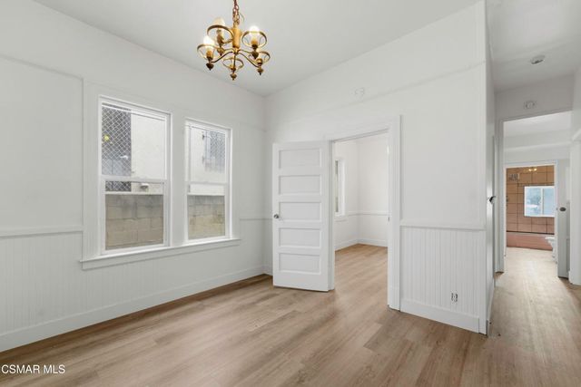 638 N Bunker Hill Avenue, Los Angeles, CA 90012