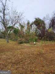 527 Windmill, Metter, GA 30439