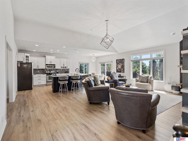 9360 Whispering Wind Road, Lincoln, NE 68512