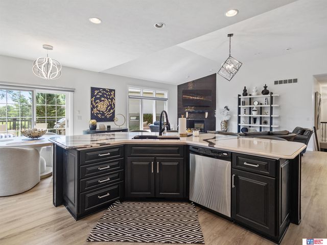 9360 Whispering Wind Road, Lincoln, NE 68512