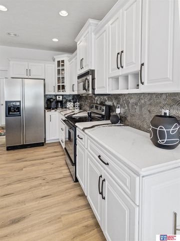 9360 Whispering Wind Road, Lincoln, NE 68512