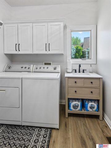 9360 Whispering Wind Road, Lincoln, NE 68512