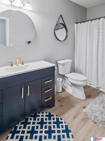 9360 Whispering Wind Road, Lincoln, NE 68512