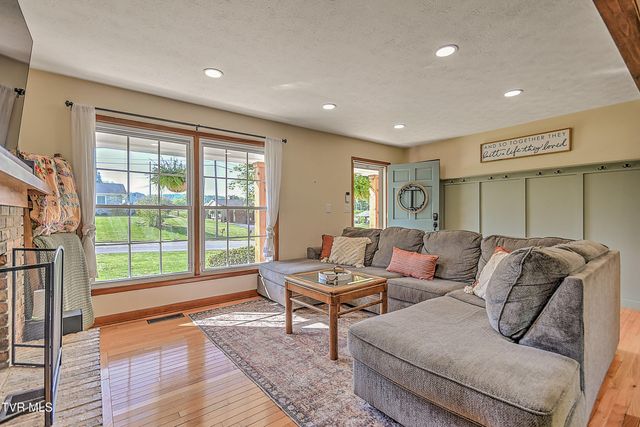 409 Montezuma Road, Kingsport, TN 37664