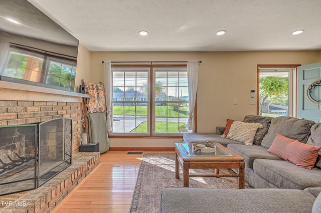 409 Montezuma Road, Kingsport, TN 37664