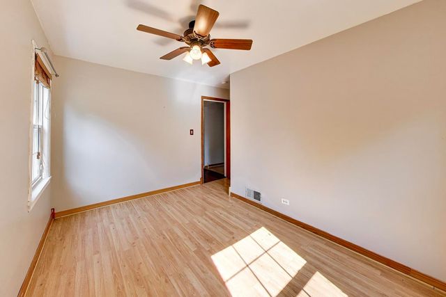 3844 N PACIFIC Avenue, Chicago, IL 60634