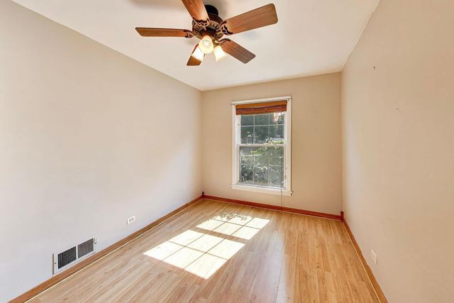 3844 N PACIFIC Avenue, Chicago, IL 60634