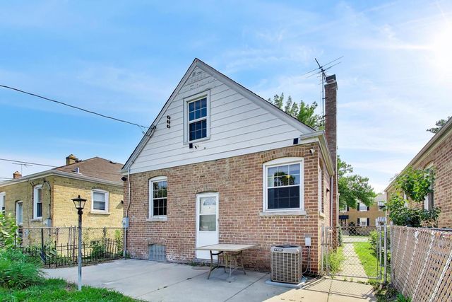3844 N PACIFIC Avenue, Chicago, IL 60634