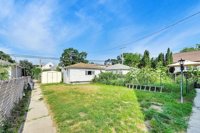 3844 N PACIFIC Avenue, Chicago, IL 60634