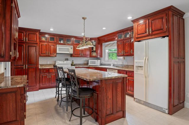 257 Hayes Dr, Dayton, TN 37321