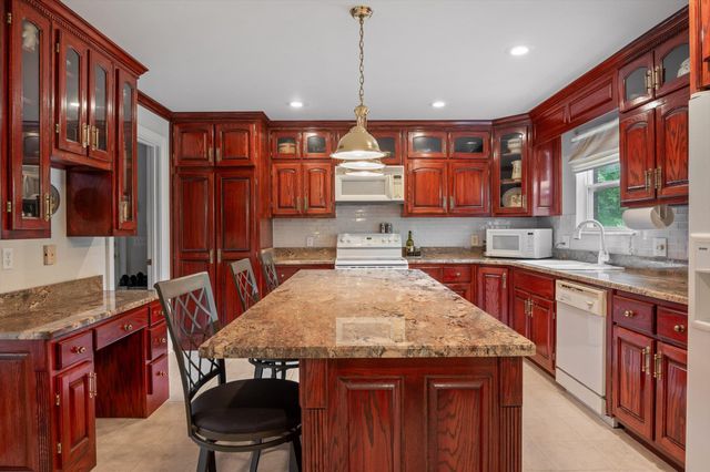 257 Hayes Dr, Dayton, TN 37321
