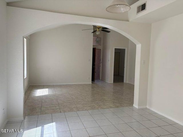 11803 Kings Arms Court, El Paso, TX 79936