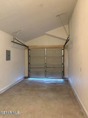 11803 Kings Arms Court, El Paso, TX 79936