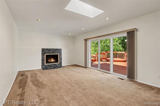 25503 Arden Park Drive, Farmington Hills, MI 48336