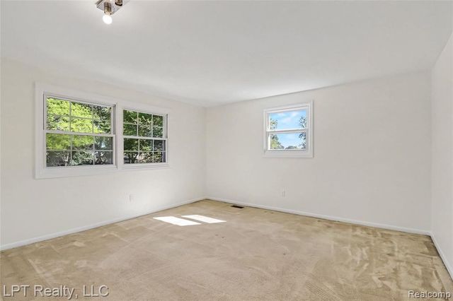 25503 Arden Park Drive, Farmington Hills, MI 48336
