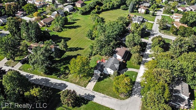 25503 Arden Park Drive, Farmington Hills, MI 48336