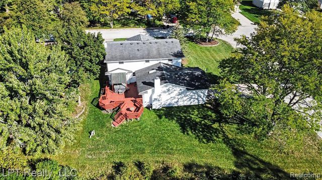 25503 Arden Park Drive, Farmington Hills, MI 48336