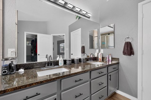 6601 Brezza Dolce Avenue NW, Albuquerque, NM 87114