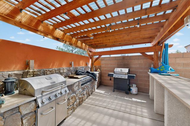 6601 Brezza Dolce Avenue NW, Albuquerque, NM 87114
