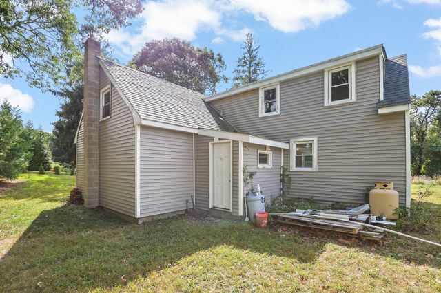 200 Great Neck Rd, Wareham, MA 02571