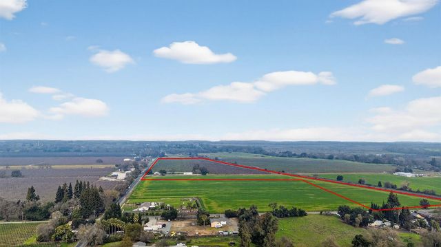 27350 Thornton Rd, Thornton, CA 95686