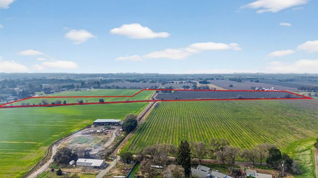 27350 Thornton Rd, Thornton, CA 95686