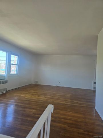 10 Alsop Street 2, Valley Stream, NY 11581