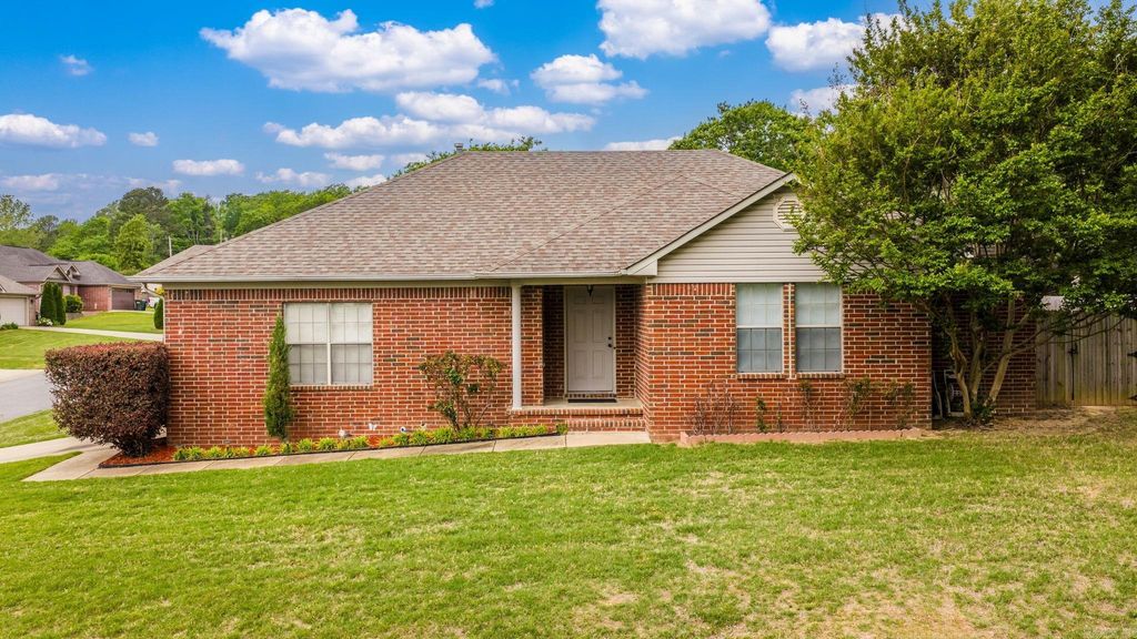 5360 Lantana, Conway, AR 72034