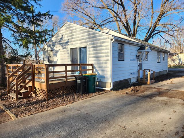 1317 Frank Avenue, Albert Lea, MN 56007