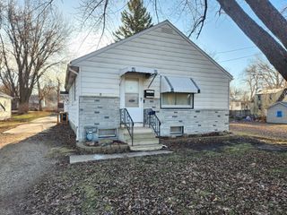 1317 Frank Avenue, Albert Lea, MN 56007