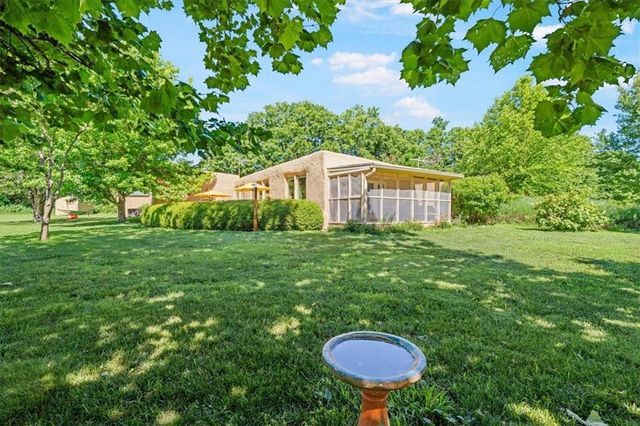 37603 E 163rd Street, Pleasant Hill, MO 64080