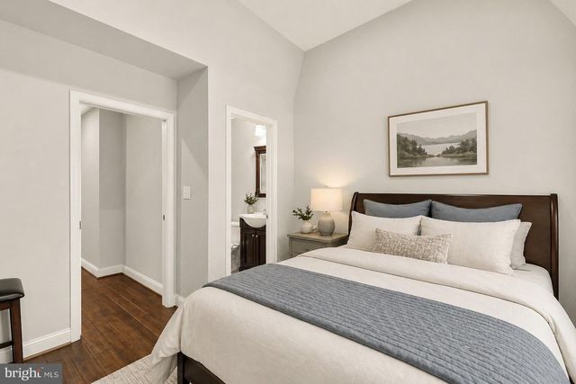 1177 3RD ST NE, Washington, DC 20002