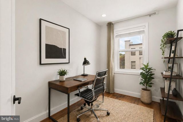 1177 3RD ST NE, Washington, DC 20002