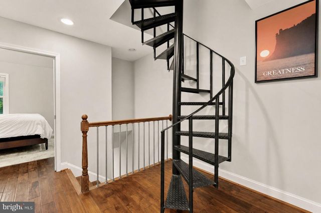 1177 3RD ST NE, Washington, DC 20002