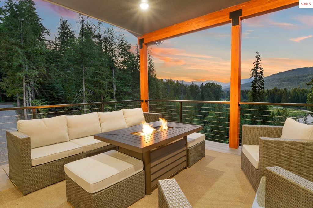 360 Shamrock Ln, Sandpoint, ID 83864 photo 10