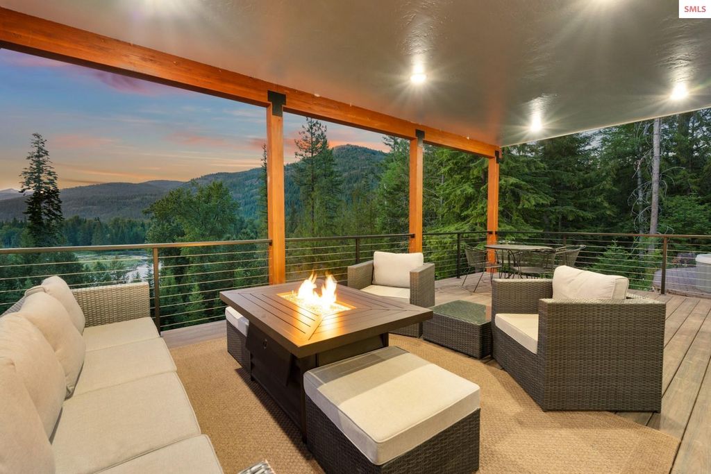 360 Shamrock Ln, Sandpoint, ID 83864 photo 11