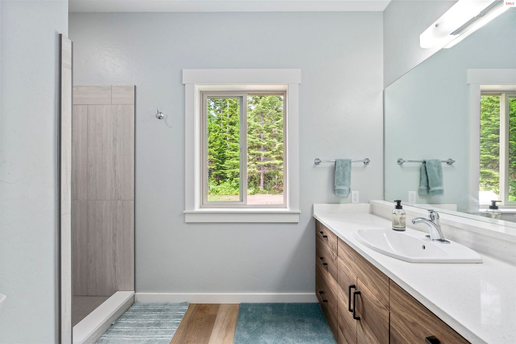 360 Shamrock Ln, Sandpoint, ID 83864 photo 27