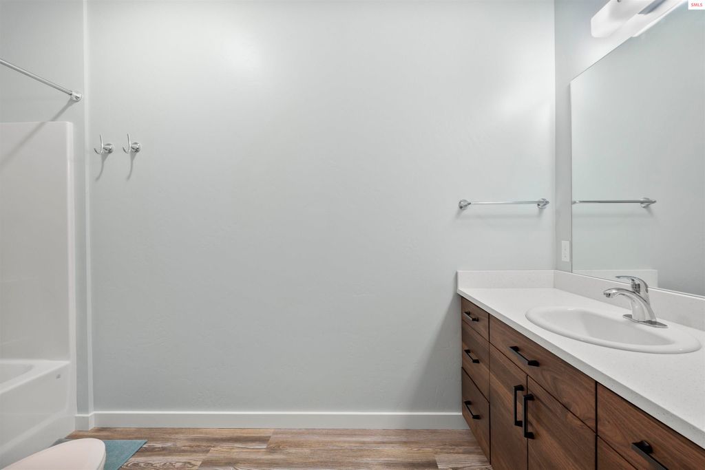 360 Shamrock Ln, Sandpoint, ID 83864 photo 32