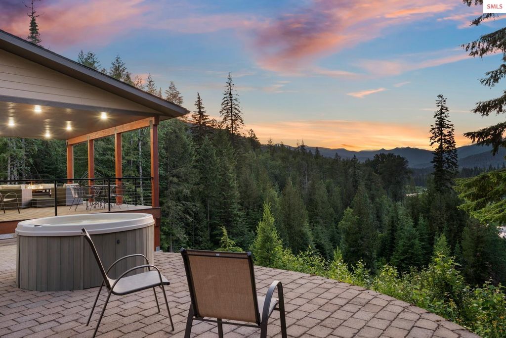 360 Shamrock Ln, Sandpoint, ID 83864 photo 6