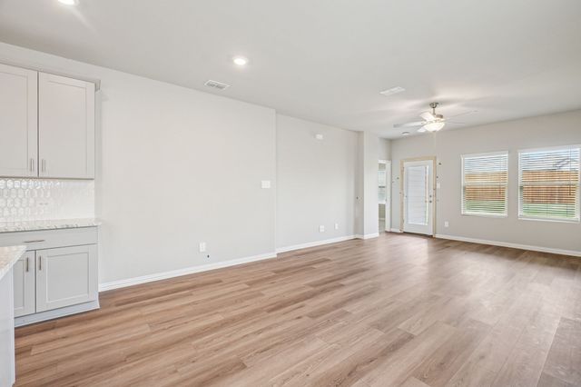 1205 Bridgewalk Drive, Princeton, TX 75071