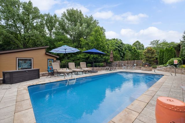1470 Tyne Blvd, Nashville, TN 37215