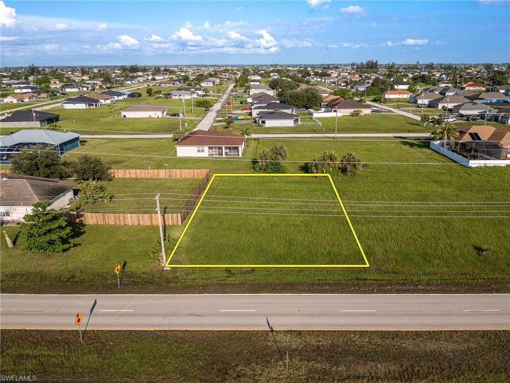 816 El Dorado BLVD N, CAPE CORAL, FL 33993 — photo 3