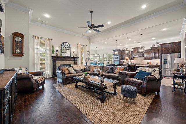 408 Blue Daze Court, Burleson, TX 76028