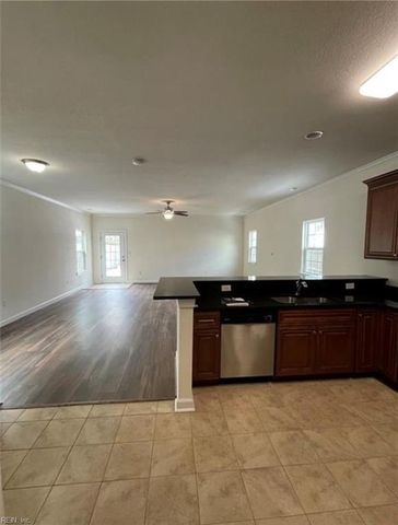 205 Thalia RD, Virginia Beach, VA 23452